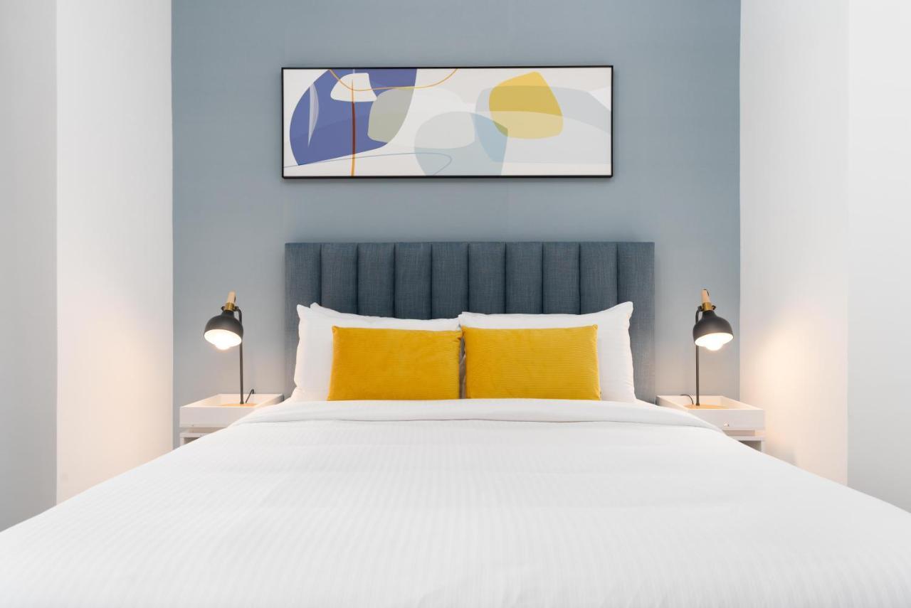 Ultimate Stay / 4 Beds / Burj Khalifa View Dubai Bagian luar foto