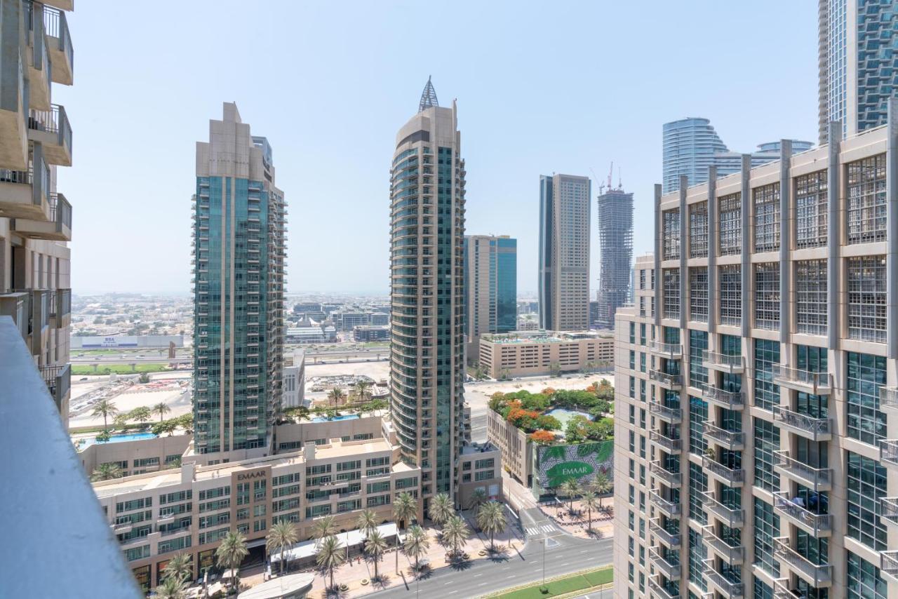 Ultimate Stay / 4 Beds / Burj Khalifa View Dubai Bagian luar foto