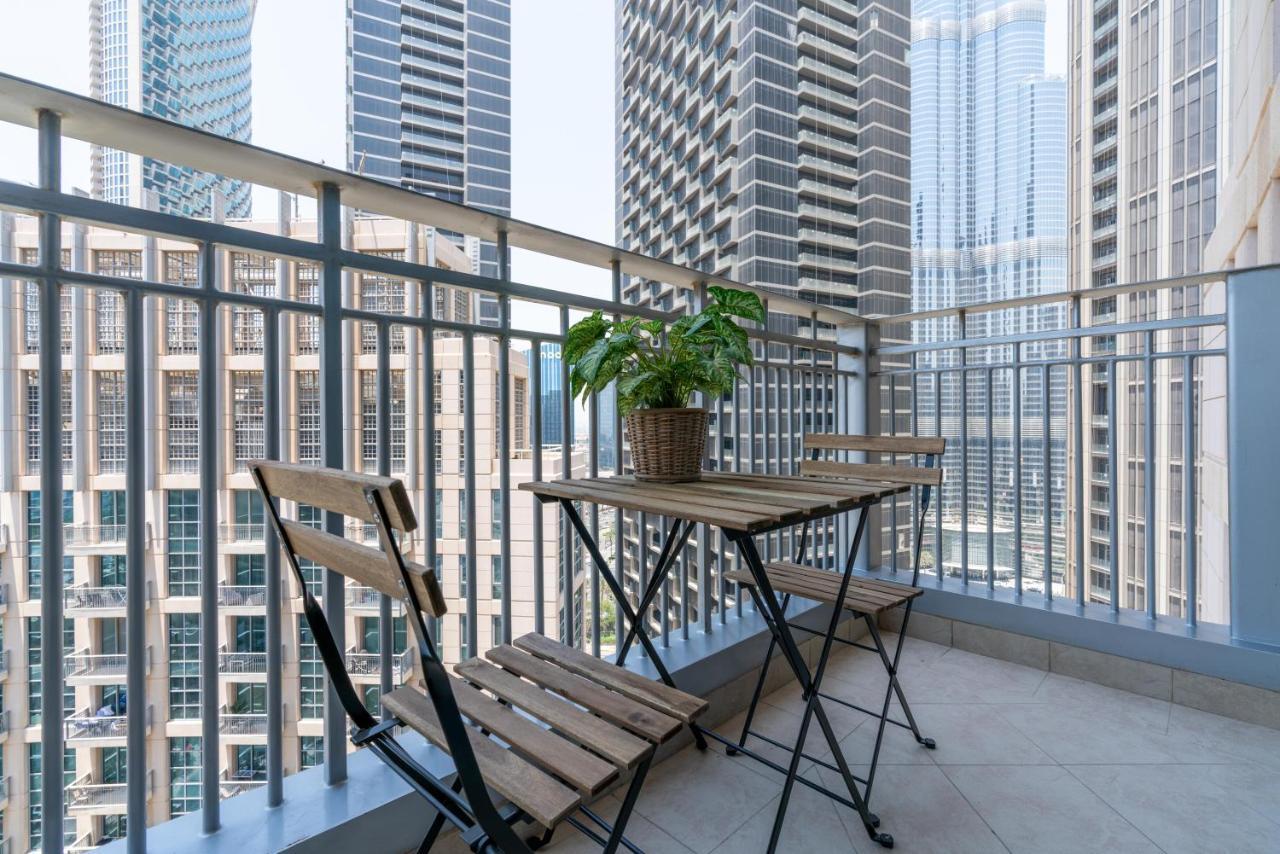 Ultimate Stay / 4 Beds / Burj Khalifa View Dubai Bagian luar foto